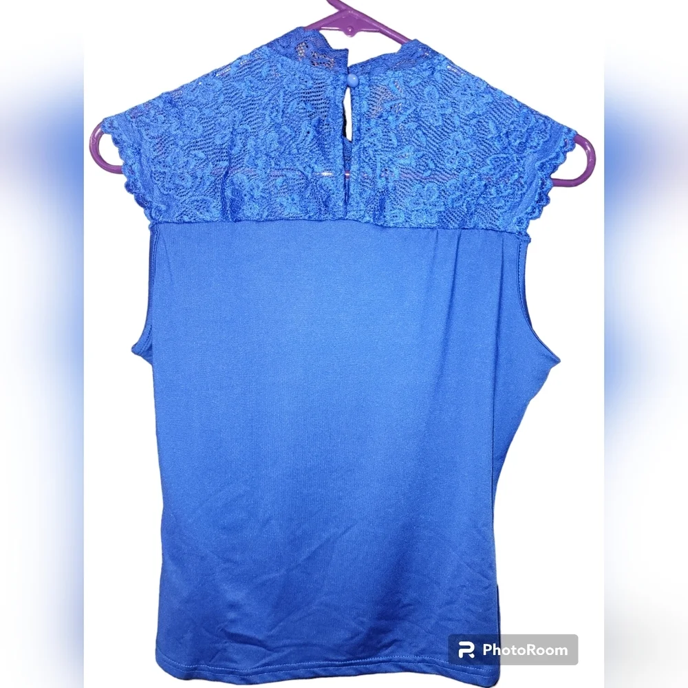 NWT Cute classy top - Picture 2 of 3